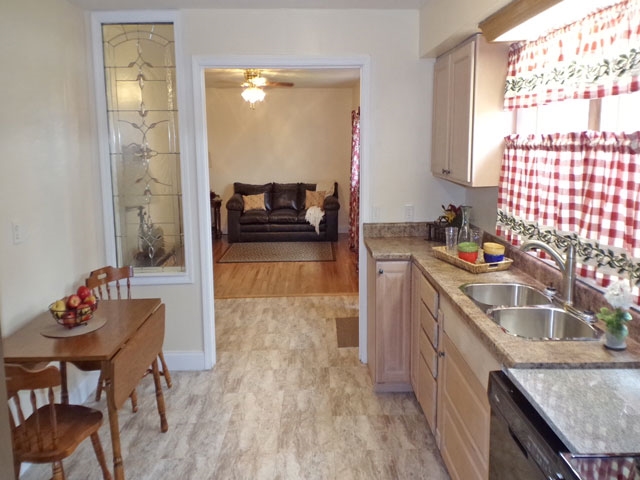 1980 Henry Sievers Road Vincennes, IN 47591 - Photo 5 of 16
