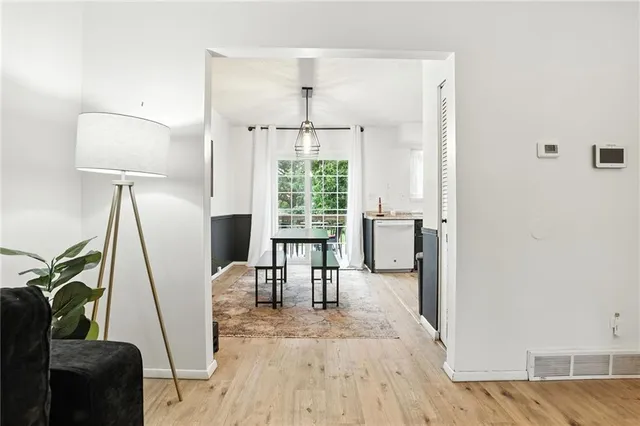 $127,500 | 8021 East 88th Street, Kansas City, MO 64138