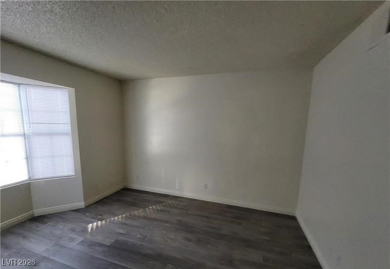 854 Stainglass Lane Las Vegas, NV 89110 - Photo 28 of 37