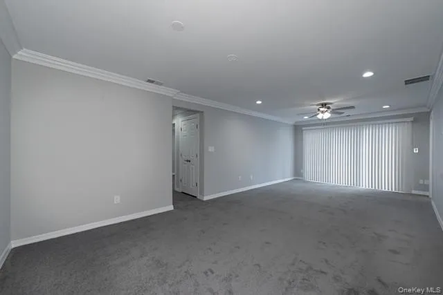 $4,545 | 80 Westwood Drive, Unit 205, Westbury, NY 11590