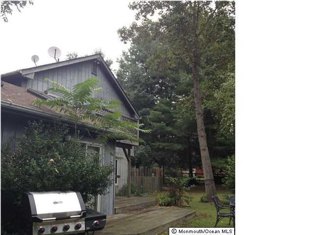 795 Hulses Corner Road Howell, NJ 07731 - Photo 20 of 22 a view of backyard with green space