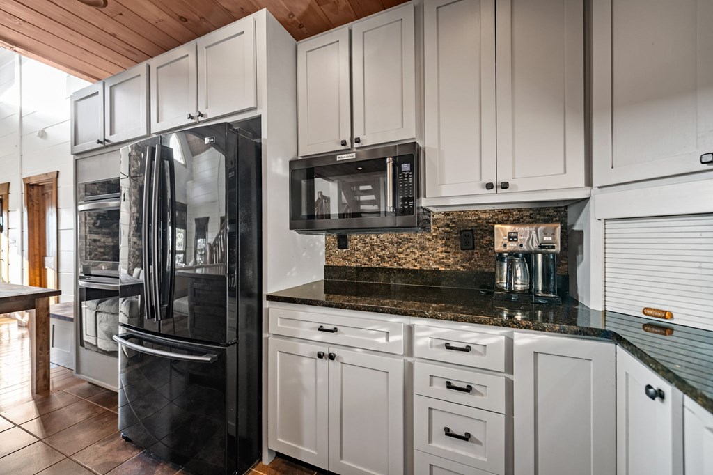 234 Oak Ledge Road Morganton, GA 30560 - Photo 8 of 65