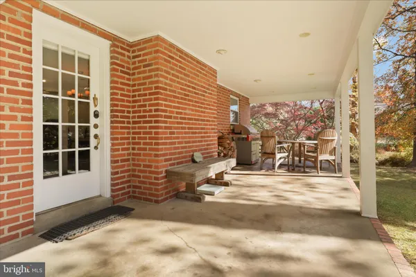a view of a building with a outdoor space
