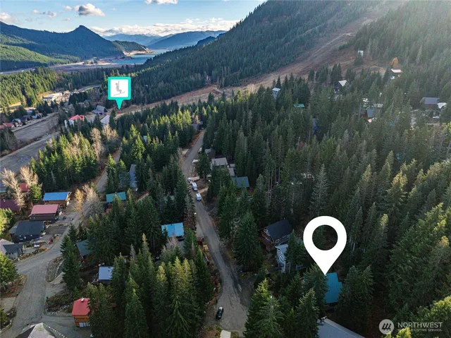$1,285,000 | 131 Arlberg Place, Snoqualmie Pass, WA 98068