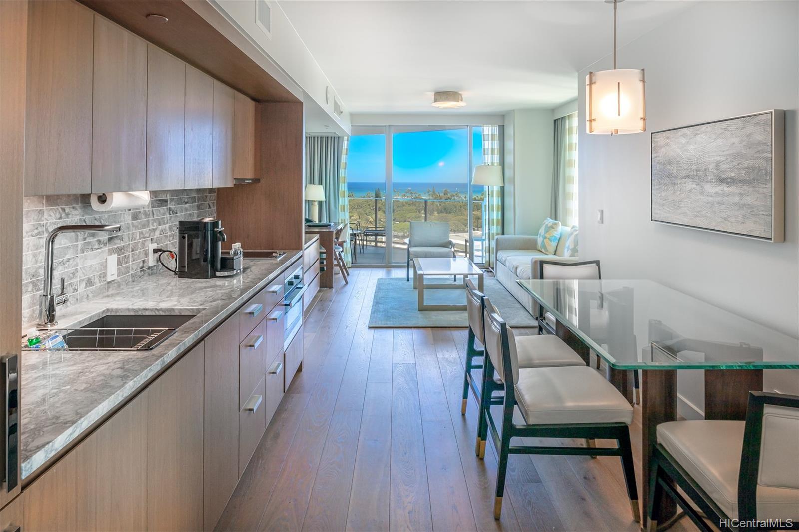 2139 Kūhiō Ave Unit D1201