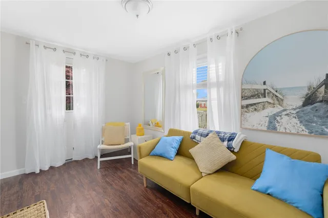 $2,400 | 66 Knowlesway, Unit UPPR, Narragansett, RI 02882