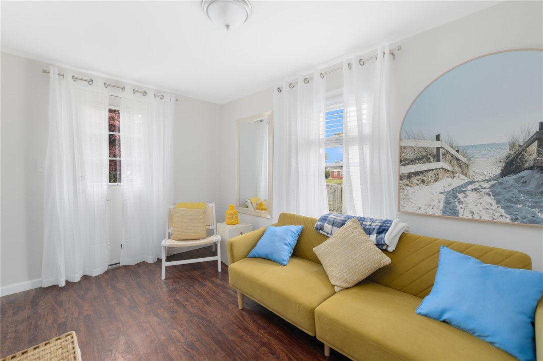 66 Knowlesway, Unit UPPR Narragansett, RI 02882 - Photo 4 of 25