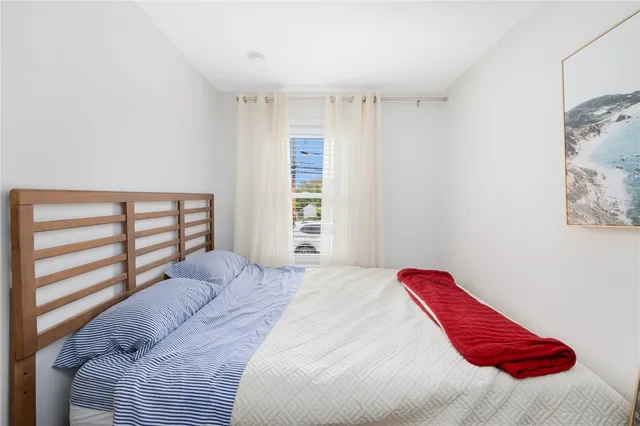 $2,400 | 66 Knowlesway, Unit UPPR, Narragansett, RI 02882