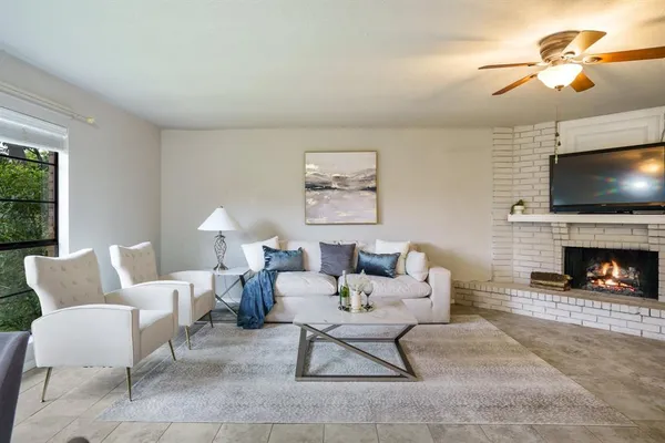 $2,000 | 122 West Way Drive, Allen, TX 75002