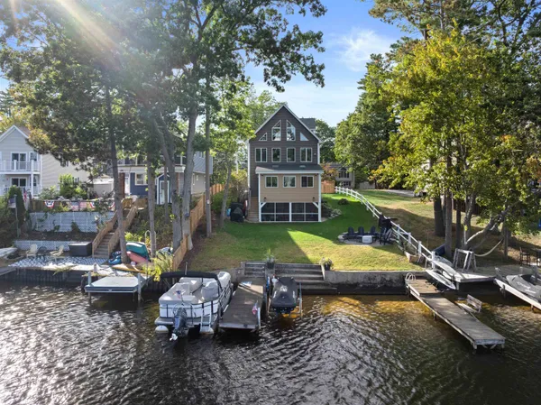 $1,275,000 | 43 Shore Drive, Salem, NH 03079