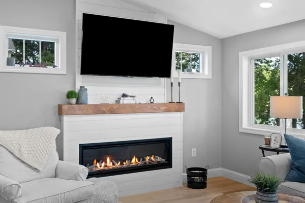 $1,275,000 | 43 Shore Drive, Salem, NH 03079