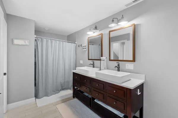 $1,275,000 | 43 Shore Drive, Salem, NH 03079