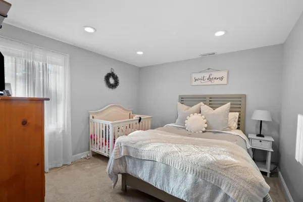 $1,275,000 | 43 Shore Drive, Salem, NH 03079