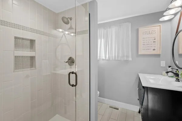 $1,275,000 | 43 Shore Drive, Salem, NH 03079