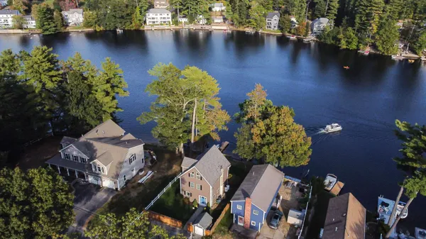 $1,275,000 | 43 Shore Drive, Salem, NH 03079