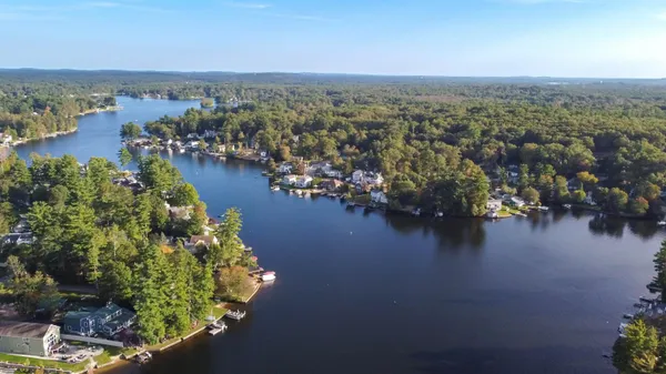 $1,275,000 | 43 Shore Drive, Salem, NH 03079