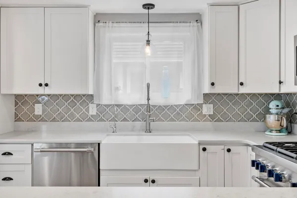 $1,275,000 | 43 Shore Drive, Salem, NH 03079