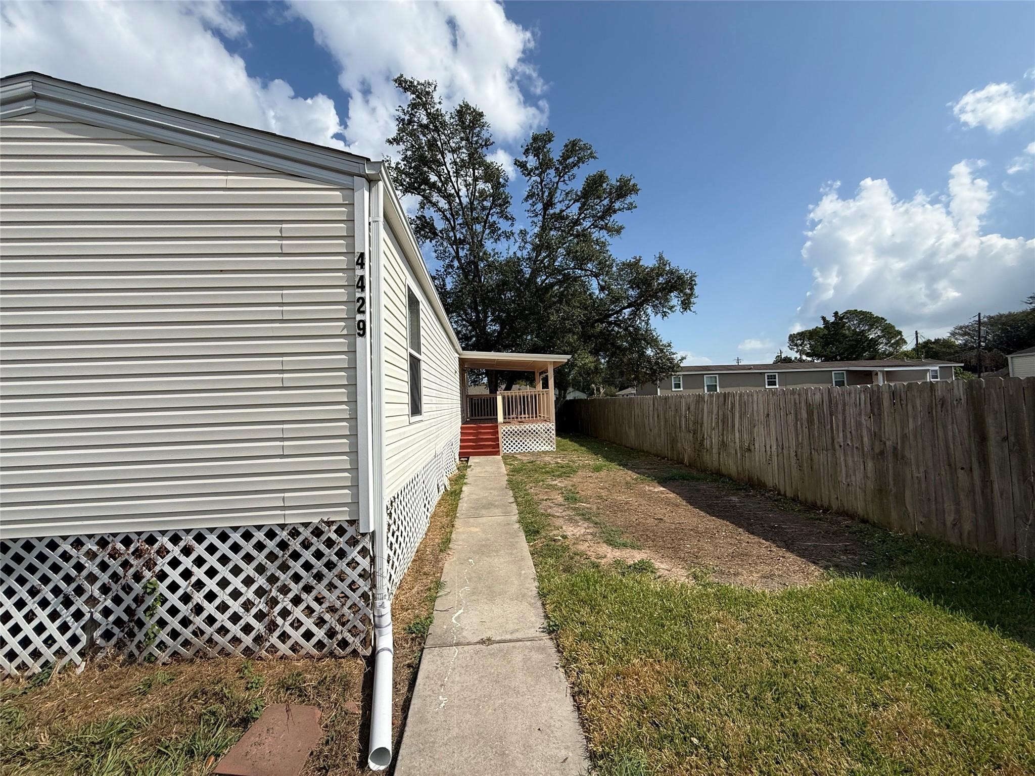 4429 16th Street Bacliff, TX 77518 - Photo 13 of 14