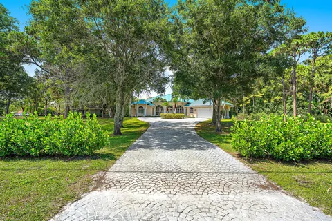 $1,500,000 | 7087 155th Place North, Palm Beach Gardens, FL 33418