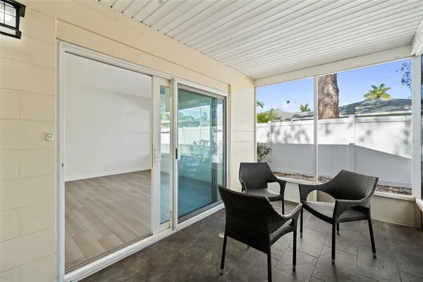 $3,000 | 662 Villa Grande Avenue South, St. Petersburg, FL 33707