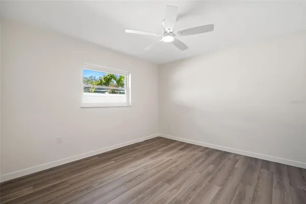 $3,000 | 662 Villa Grande Avenue South, St. Petersburg, FL 33707