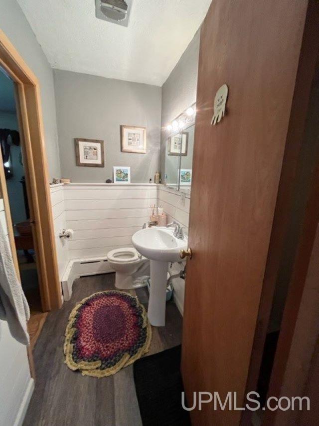 1317 Wilson Street Niagara, WI 54151 - Photo 6 of 35 Gallery Image 6