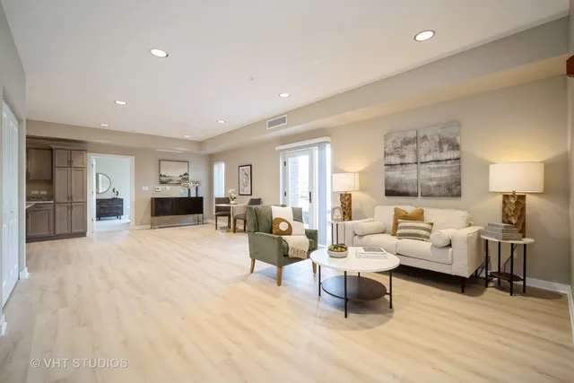 $236,670 | 2150 Founders Drive, Unit P110, Northbrook, IL 60062