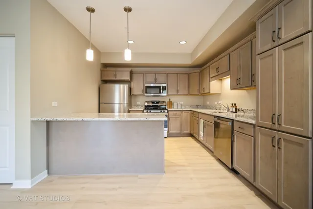 $236,670 | 2150 Founders Drive, Unit P110, Northbrook, IL 60062