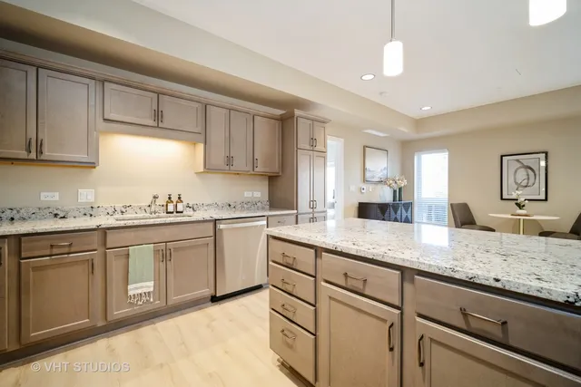 $236,670 | 2150 Founders Drive, Unit P110, Northbrook, IL 60062