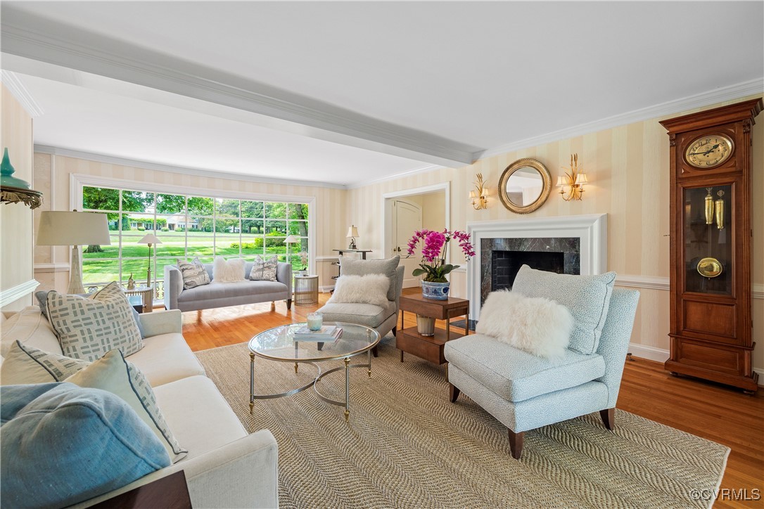 9603 River Road Henrico, VA 23229 - Photo 8 of 50 a living room with furniture and a large window