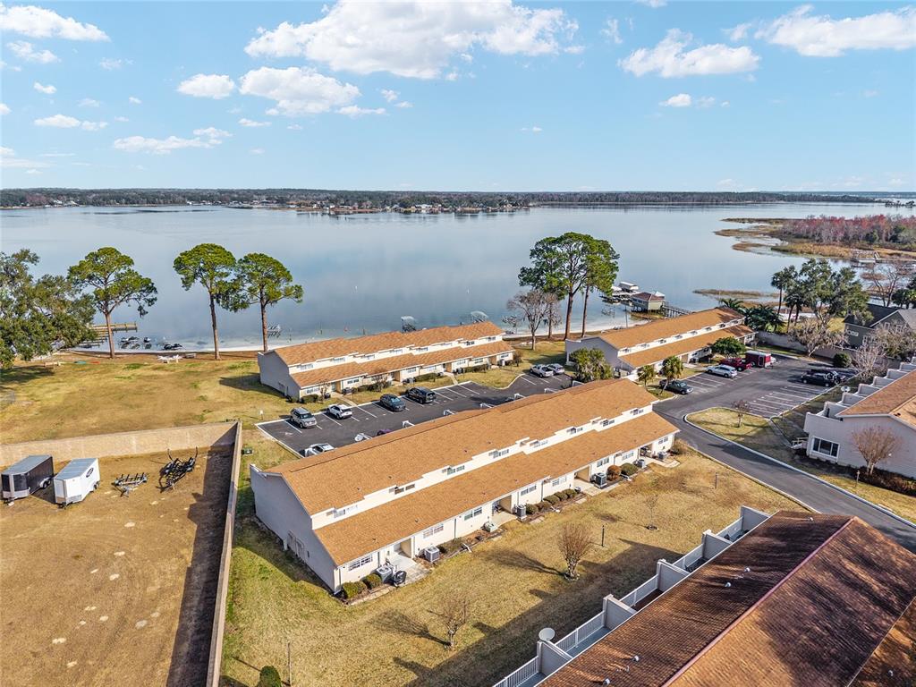 11001 Southeast Sunset Harbor Road, Unit D18 Summerfield, FL 34491 - Photo 28 of 41