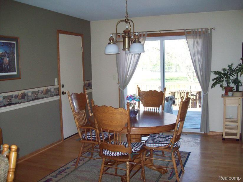 3452 Green Corners Road Lapeer, MI 48446 - Photo 4 of 11 DINING