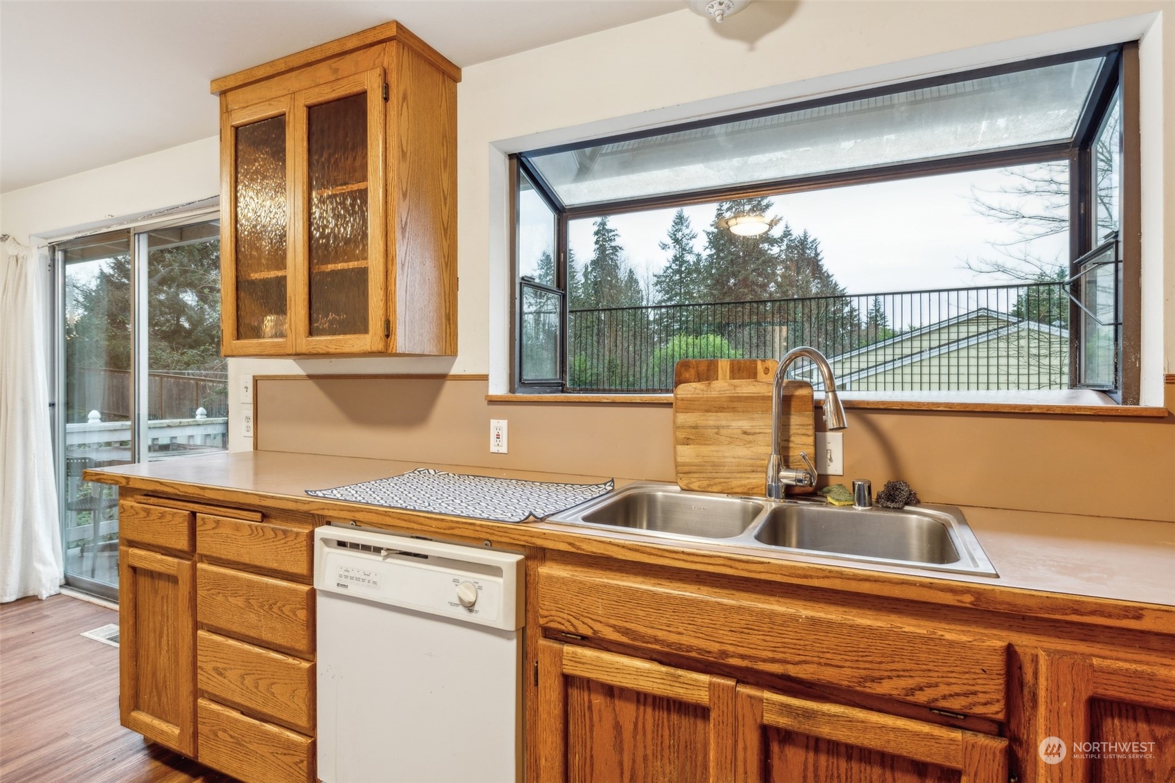 4408 224th Place Southwest Mountlake Terrace, WA 98043 - Photo 4 of 18