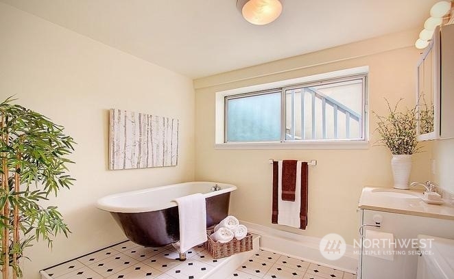 4408 224th Place Southwest Mountlake Terrace, WA 98043 - Photo 8 of 18