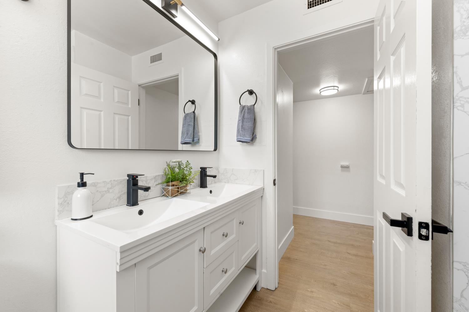 6026 Ranger Way Carmichael, CA 95608 - Photo 20 of 29 Gallery Image 20