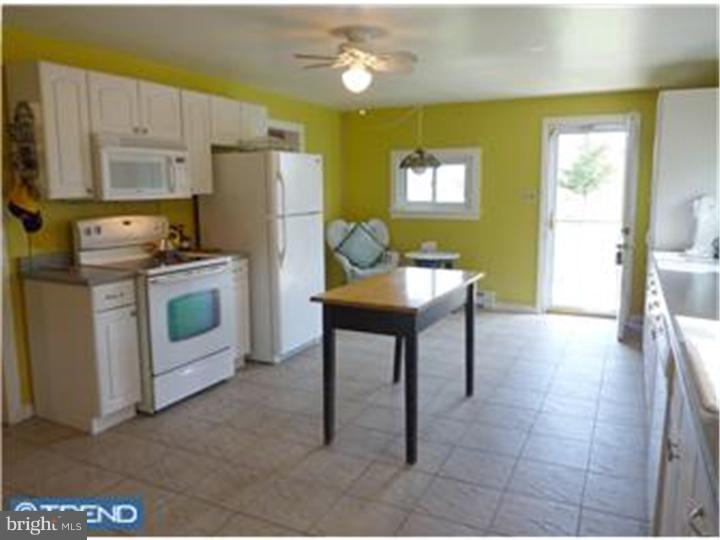 490 Almshouse Road Doylestown, PA 18901 - Photo 5 of 11 Kitchen