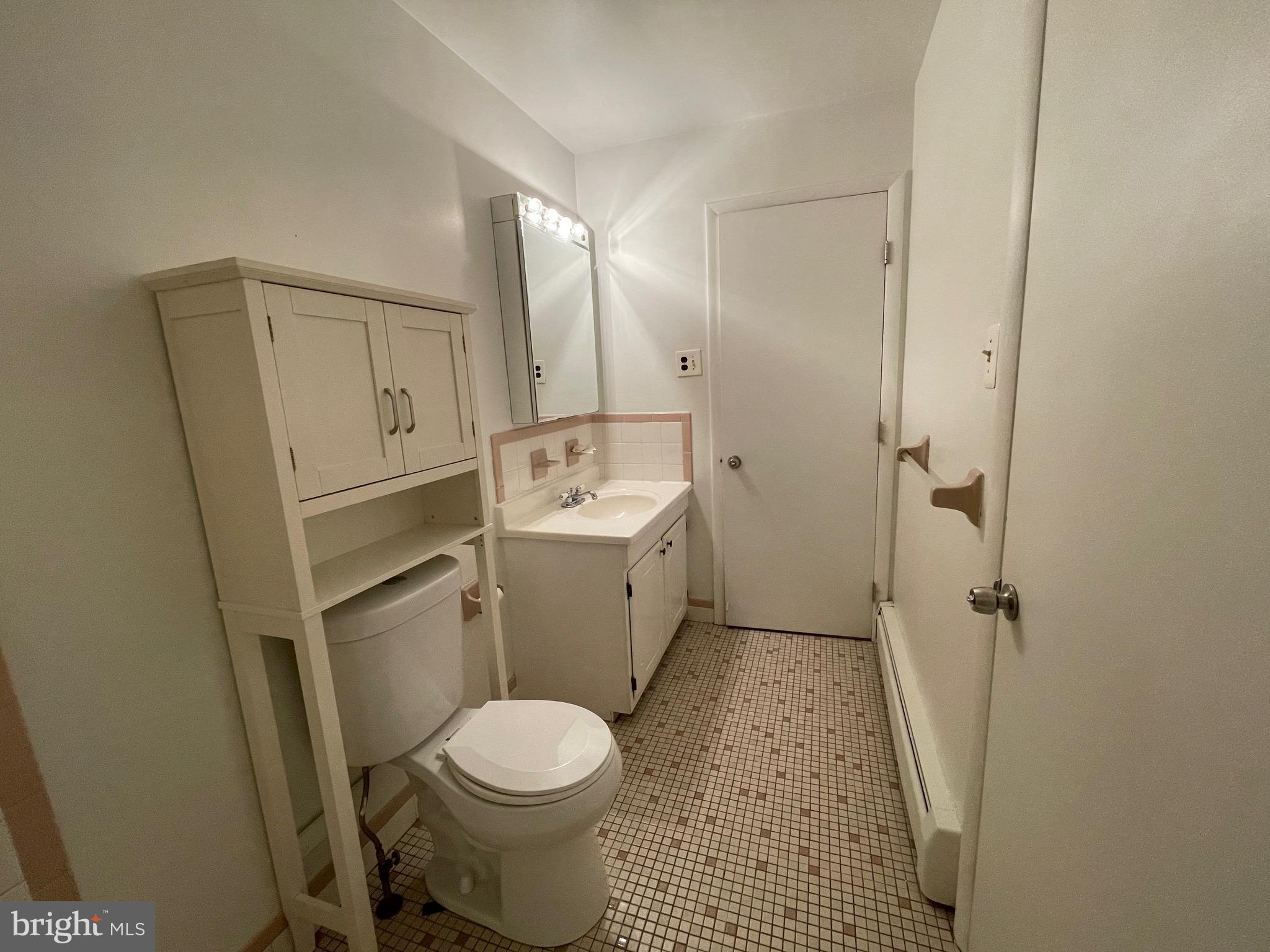 1707 Walnut Ridge Drive Pottstown, PA 19464 - Photo 10 of 20 Gallery Image 10