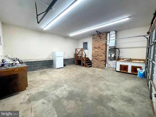 a view of a storage & utility room