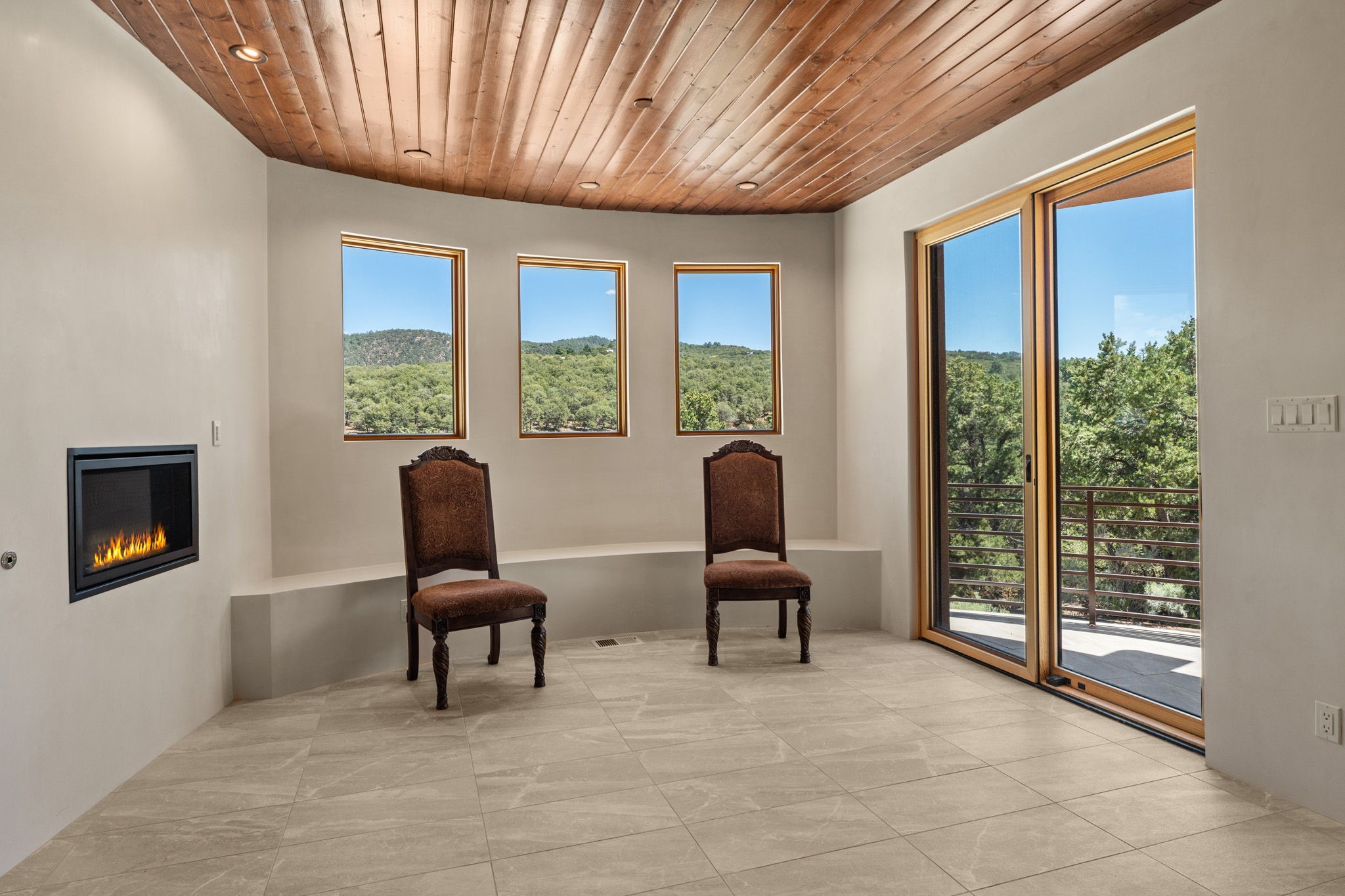 1411 Tesuque Creek Road Santa Fe, NM 87501 - Photo 19 of 45 Master Sitting Area