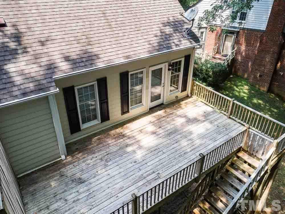6814 Gloucester Road Raleigh, NC 27612 - Photo 29 of 35