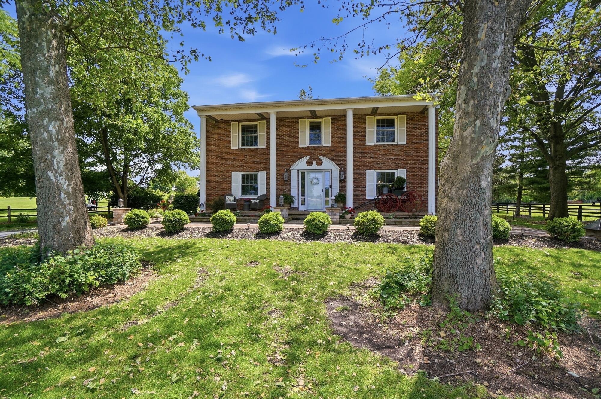 6075 Alkire Road Galloway, OH 43119 - Photo 2 of 85 Welcome!