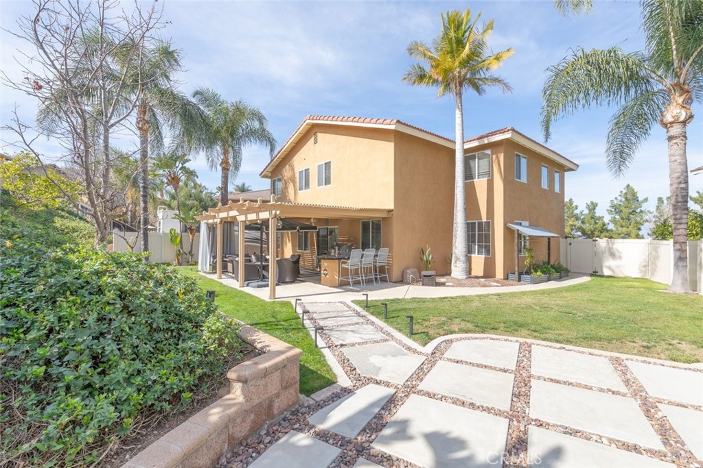 1430 Baldwin Drive Corona, CA 92881 - Photo 36 of 61 a front view of house with yard and green space