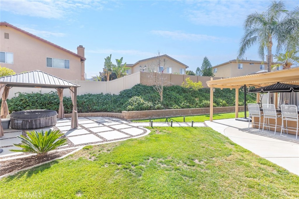1430 Baldwin Drive Corona, CA 92881 - Photo 38 of 61 a view of a house with a swimming pool