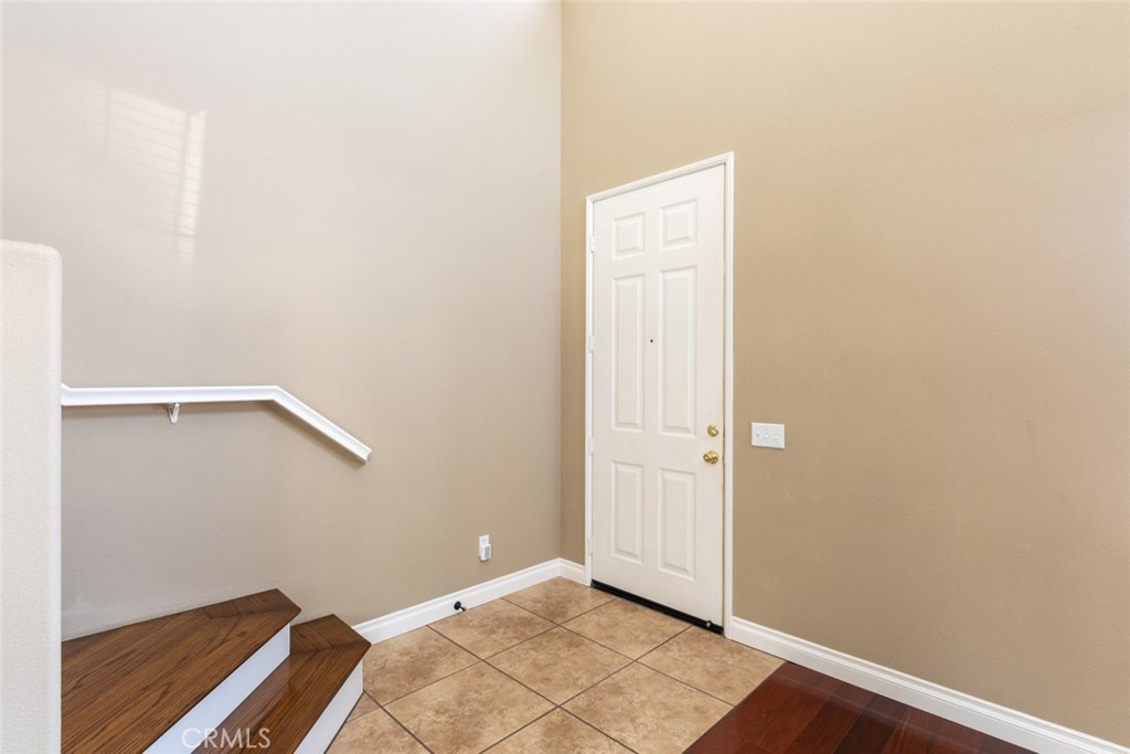 1430 Baldwin Drive Corona, CA 92881 - Photo 10 of 61