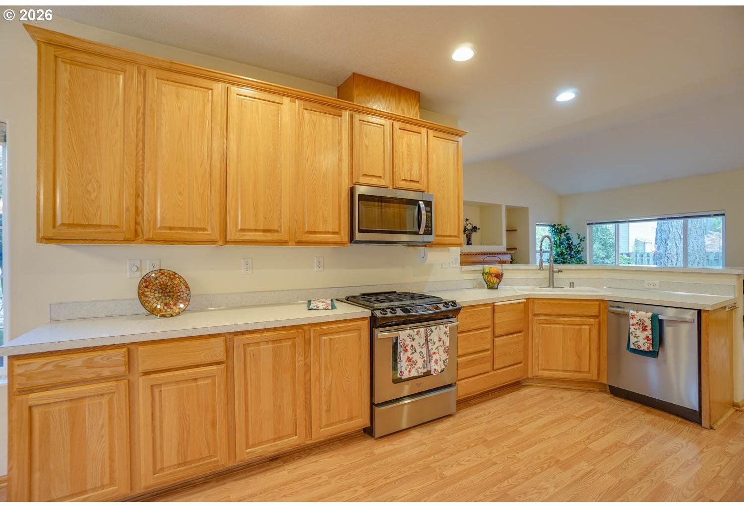 19711 Southeast 5th Way Camas, WA 98607 - Photo 12 of 38 Gallery Image 12
