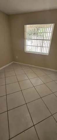 $1,650 | 1202 Summer Street, Unit 3074, Palm Springs, FL 33461