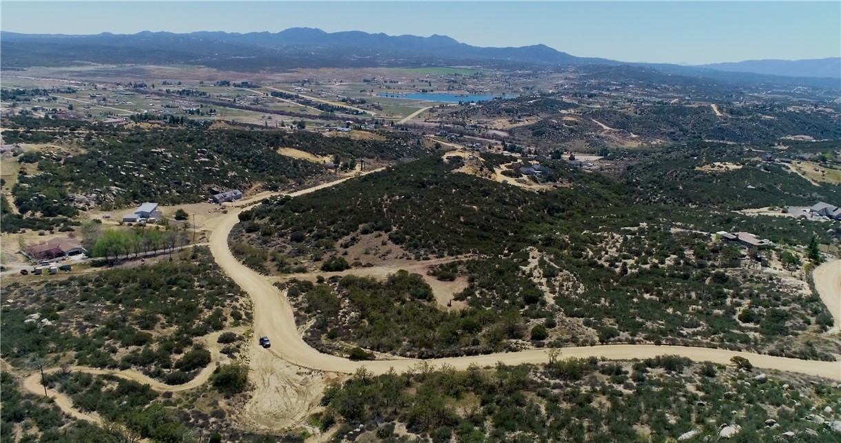 887 Forest Springs Road Aguanga, CA 92536 - Photo 13 of 35 a view of a city