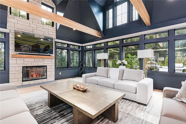 $2,150,000 | 33 Stuart Street, Westerly, RI 02891