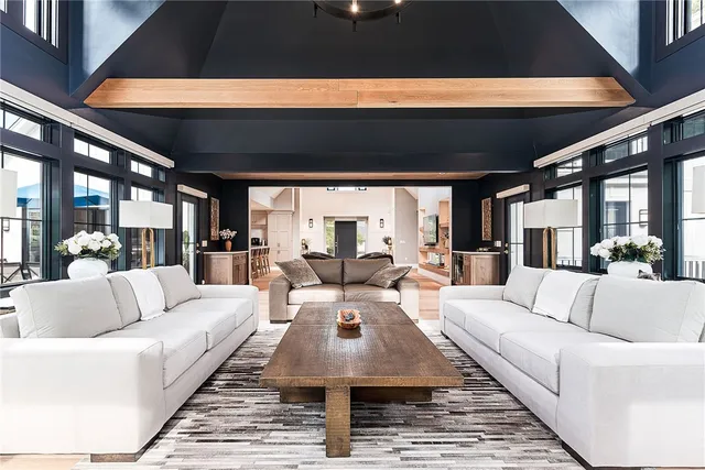 $2,150,000 | 33 Stuart Street, Westerly, RI 02891