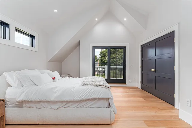 $2,150,000 | 33 Stuart Street, Westerly, RI 02891